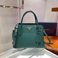 Prada 9091 leather white handbag
