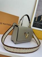 Louis Vuitton N95097 black Handbag