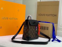 Louis Vuitton Robusto Compartments M30772 Cuir Taiga