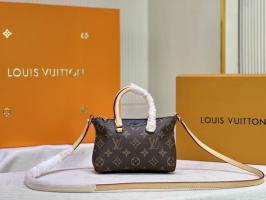Louis Vuitton Utah Leather Huron M92532