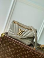 Louis Vuitton handbag M97831-dark coffee