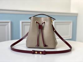 Replica Louis Vuitton Embossed Patterns Letter Combinations Handbag