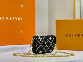 Louis Vuitton Monogram Mini Lin Lin Saumur XL M9522