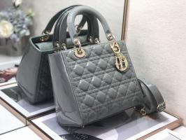 Dior patent leather handbag black 43013