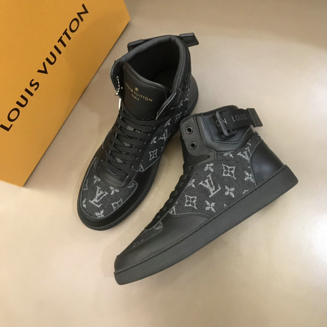 Louis Vuitton Men Shoes 2023010502